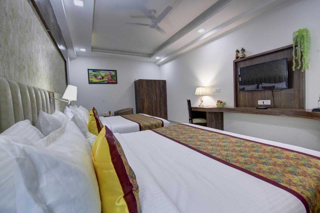 Hotel The Prithvi Near Delhi Airport Nowe Delhi Zewnętrze zdjęcie